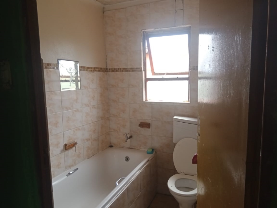 2 Bedroom Property for Sale in Bethelsdorp Eastern Cape